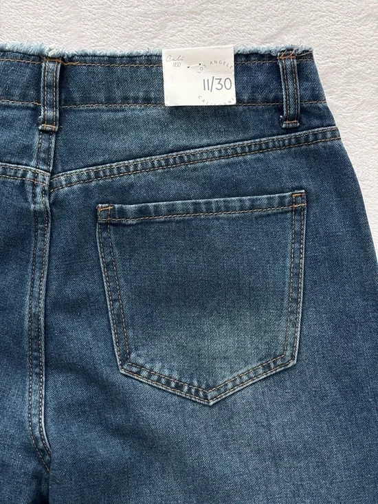 CALI 1850 Mid Rise Stud Boot Cut Frayed Waistband Jean--NWT--11/30 - Picture 11 of 15